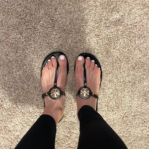 MINI MILLER JELLY THONG SANDAL